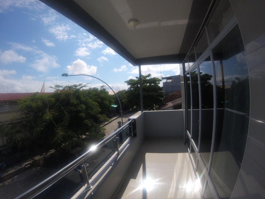 Hotel Golden Star อีกีโตส ภายนอก รูปภาพ