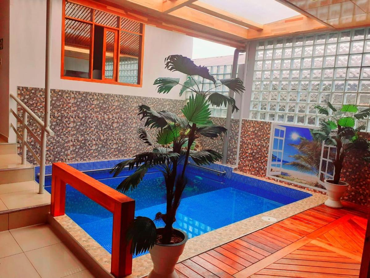 Hotel Golden Star อีกีโตส ภายนอก รูปภาพ